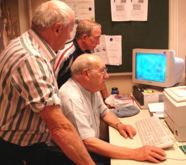 Informaticaruimte in het Ontmoetingscentrum Marie-José